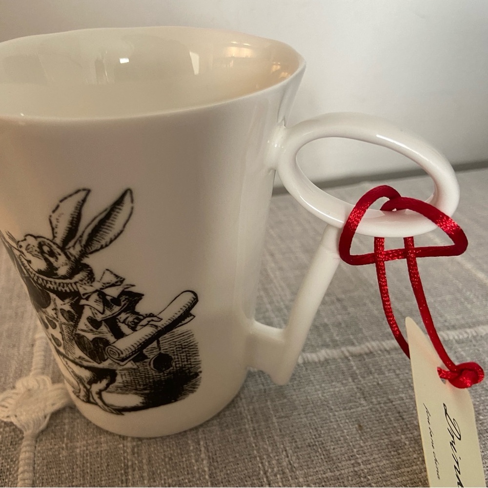 WHITTARD OF CHELSEA COLLECTIBLE CHINA WHITE MAD HATTER'S TEA PARTY RABBIT MUG - Picture 14 of 14